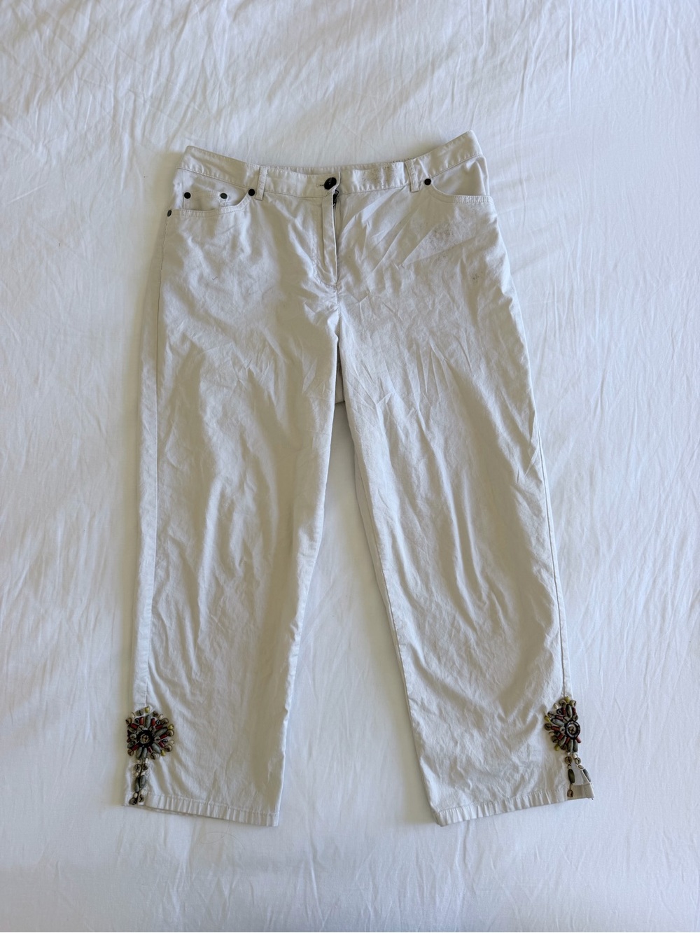 Ruby Rd. Cream Cropped Straight-Leg Jeans with Embroidered Hem Accent